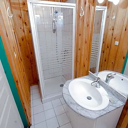 Le Vieux Tilleul Hotel 2*