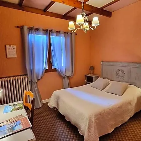 Hotel Le Vieux Tilleul 2*