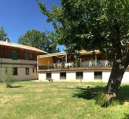 Отель Le Vieux Tilleul Seyne