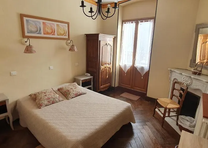 Hotel Le Vieux Tilleul Seyne